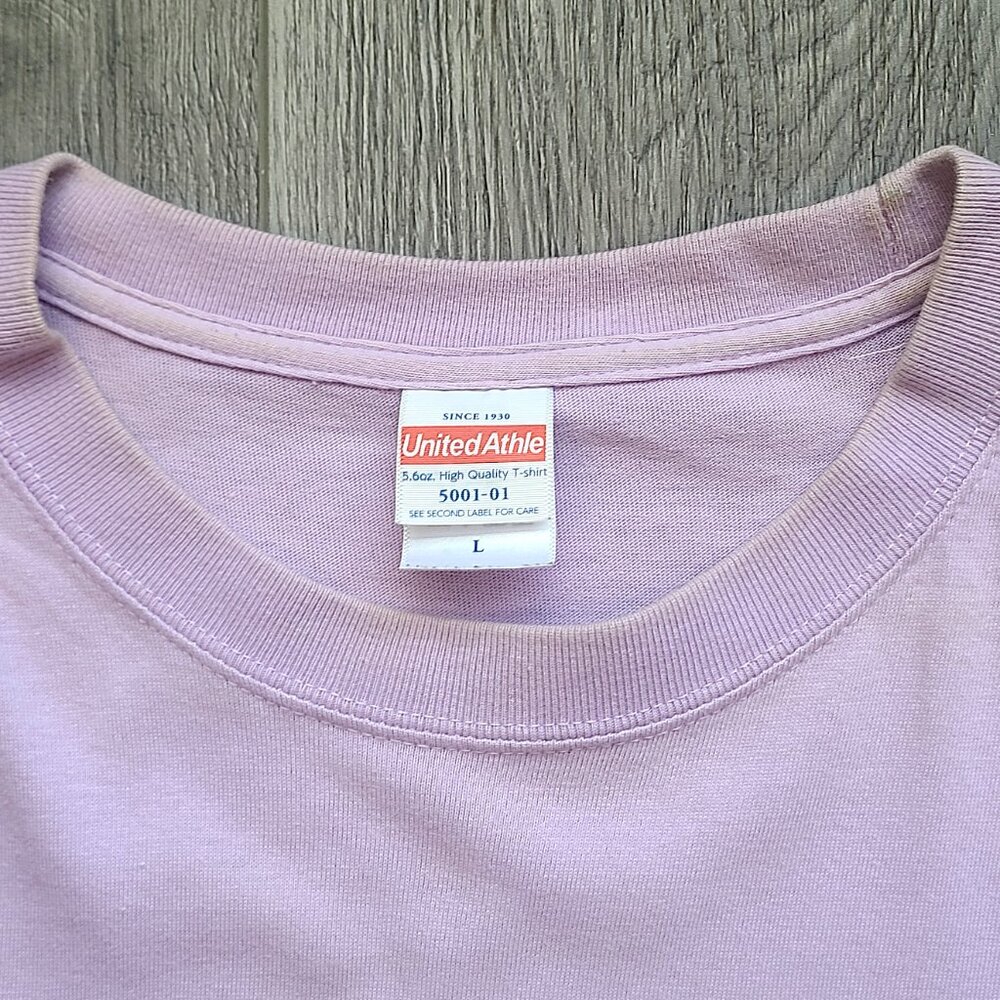 VERY RARE deadstock Tom of Finland lavender t-shirt from Japan 2020 size Large - Picture 5 of 8